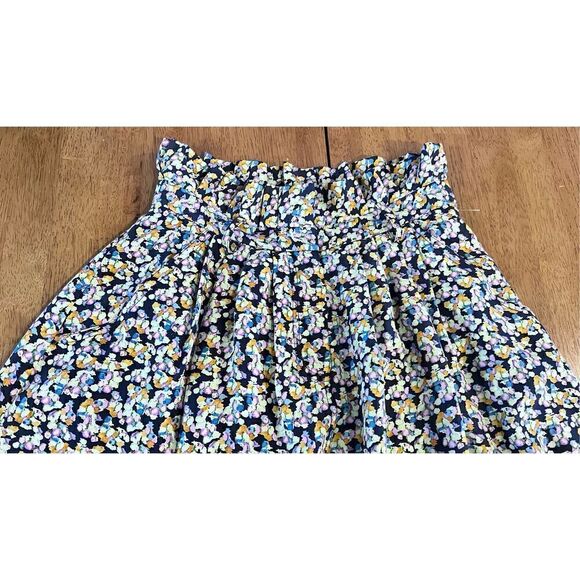 ELIZABETH & JAMES SHORT FLORAL SILK SKIRT WOMENS SZ 0/2 - Picture 3 of 9